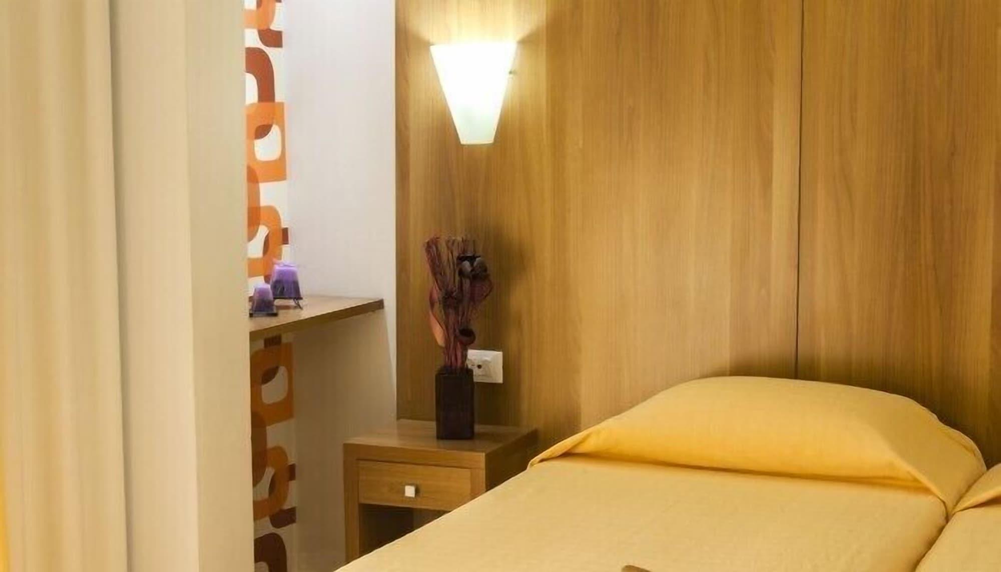 Leto Boutique Hotel أغرينيو المظهر الخارجي الصورة